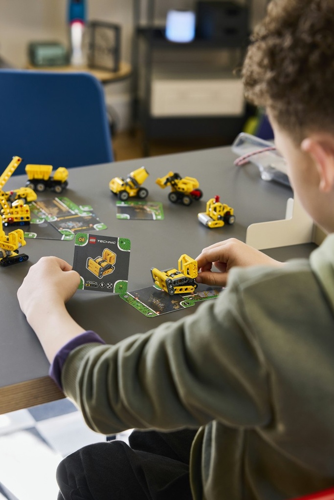 Lego Technic 42233